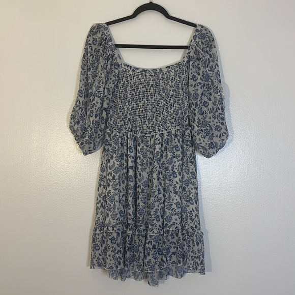 Super Natural/Secret Mission Greenport floral smocked mini dress Women’s size S - Picture 7 of 9
